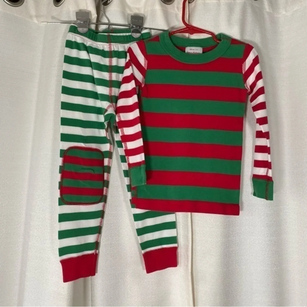 HANNA ANDERSSON Holiday Jammies 4